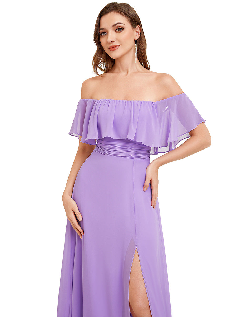 Bodenlanger Offshoulder A-Linie Chiffon Kleid Mit Falten Design Und Oberschenkel Hohem Schlitz #Farbe_Lavendel
