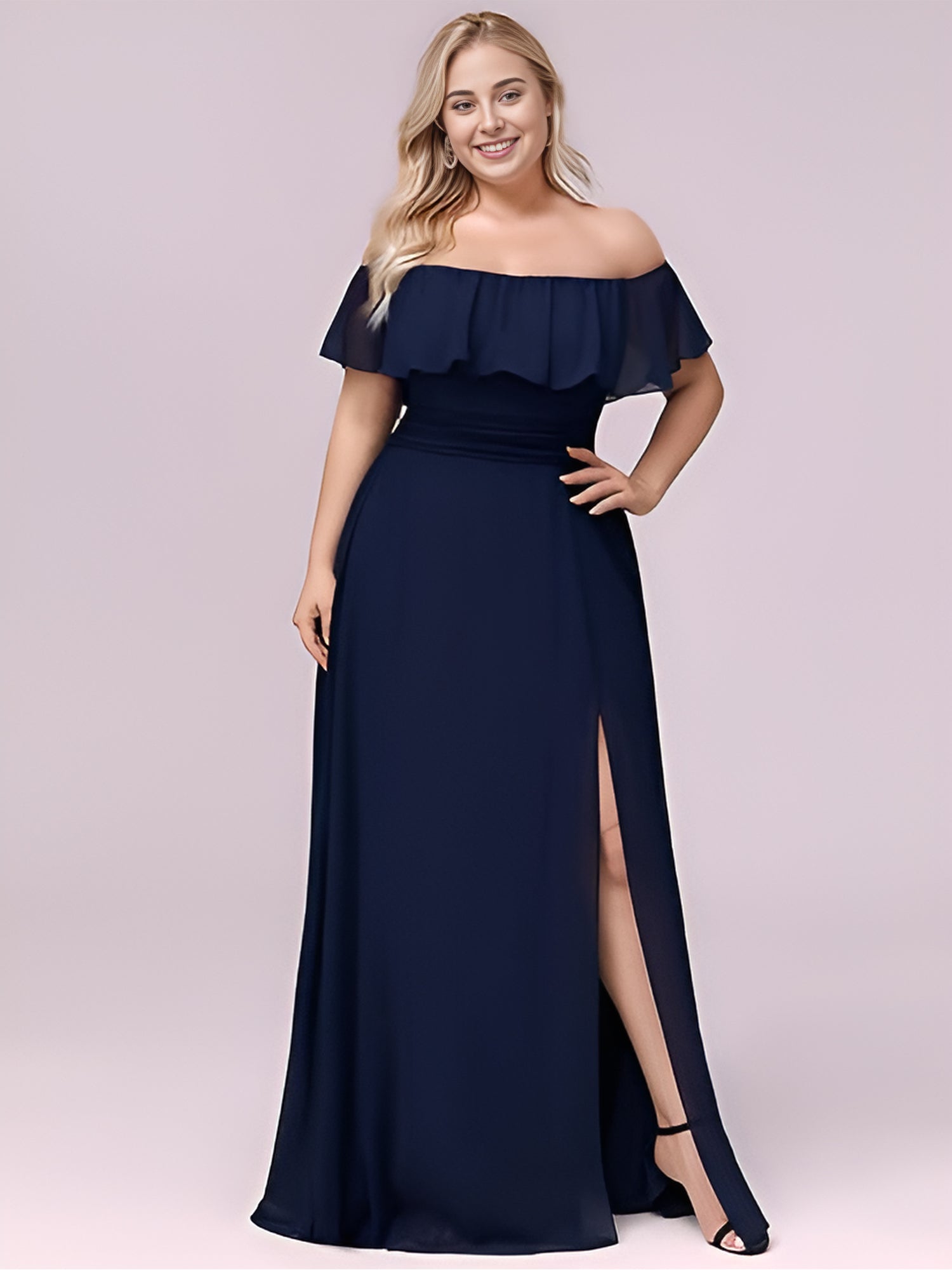 Bodenlanger Offshoulder A-Linie Chiffon Kleid Mit Falten Design Und Oberschenkel Hohem Schlitz #Farbe_Marineblau