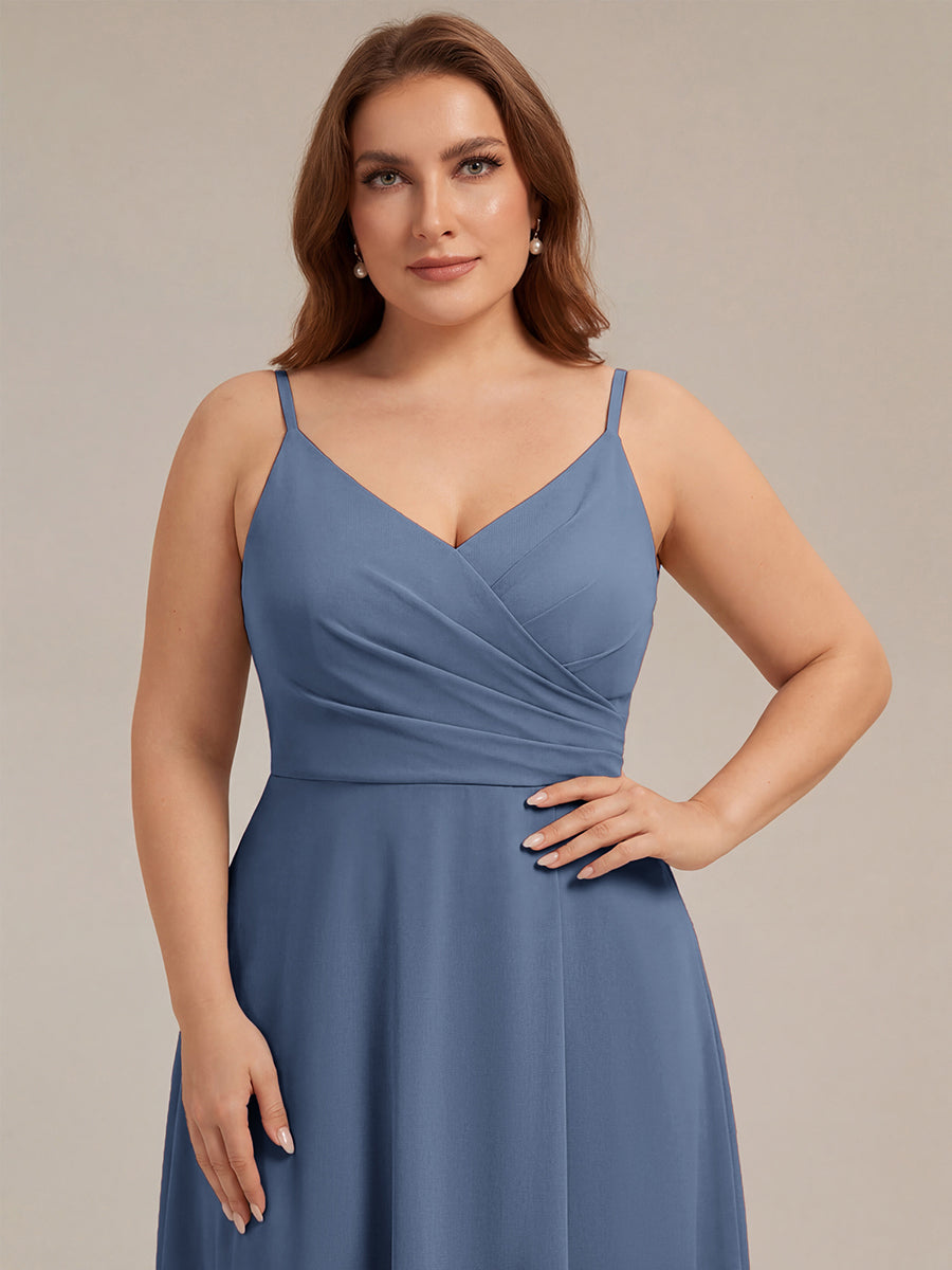 Bodenlanger V-Ausschnitt A-Linie Chiffonkleid Mit Tiefem V-Ausschnitt Und Gerafften Details Kleid #Farbe_Taubenblau