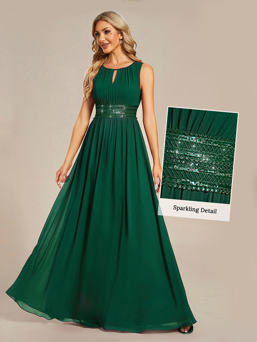 Bodenlanger A-Linien Chiffon Kleid Mit Rundhalsausschnitt Und Bestickten Details #Farbe_Dunkelgrün