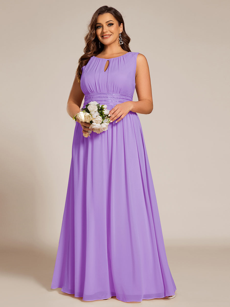 Bodenlanger A-Linien Chiffon Kleid Mit Rundhalsausschnitt Und Bestickten Details #Farbe_Lavendel