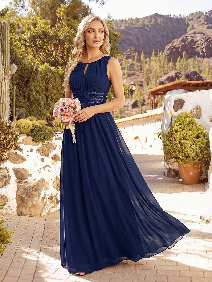 Bodenlanger A-Linien Chiffon Kleid Mit Rundhalsausschnitt Und Bestickten Details #Farbe_Marineblau