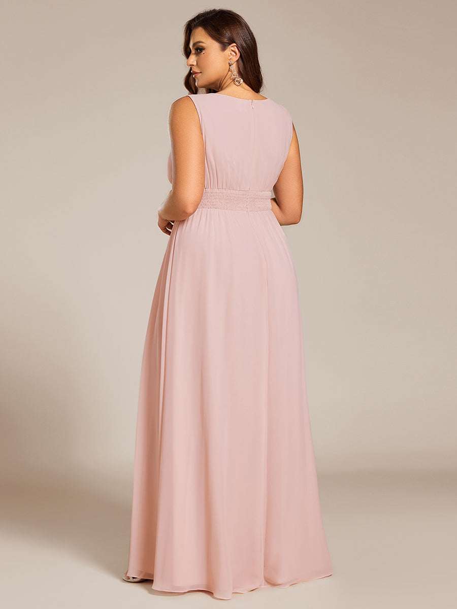 Bodenlanger A-Linien Chiffon Kleid Mit Rundhalsausschnitt Und Bestickten Details #Farbe_Pink