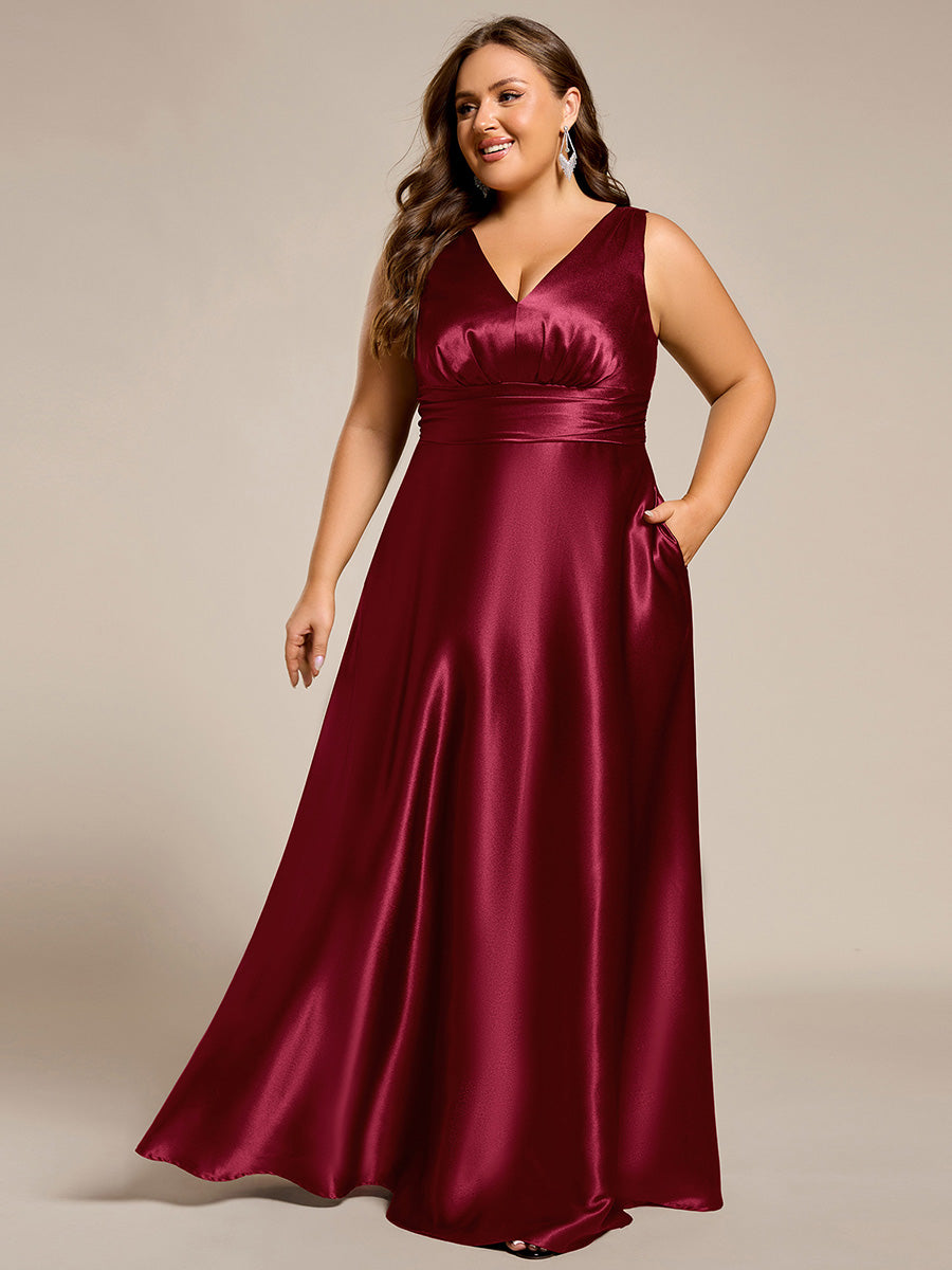 Bodenlanger V-Ausschnitt A-Linie Satin Kleid Mit Tiefem V-Ausschnitt Und Gerafften Details #Farbe_Burgunderrot