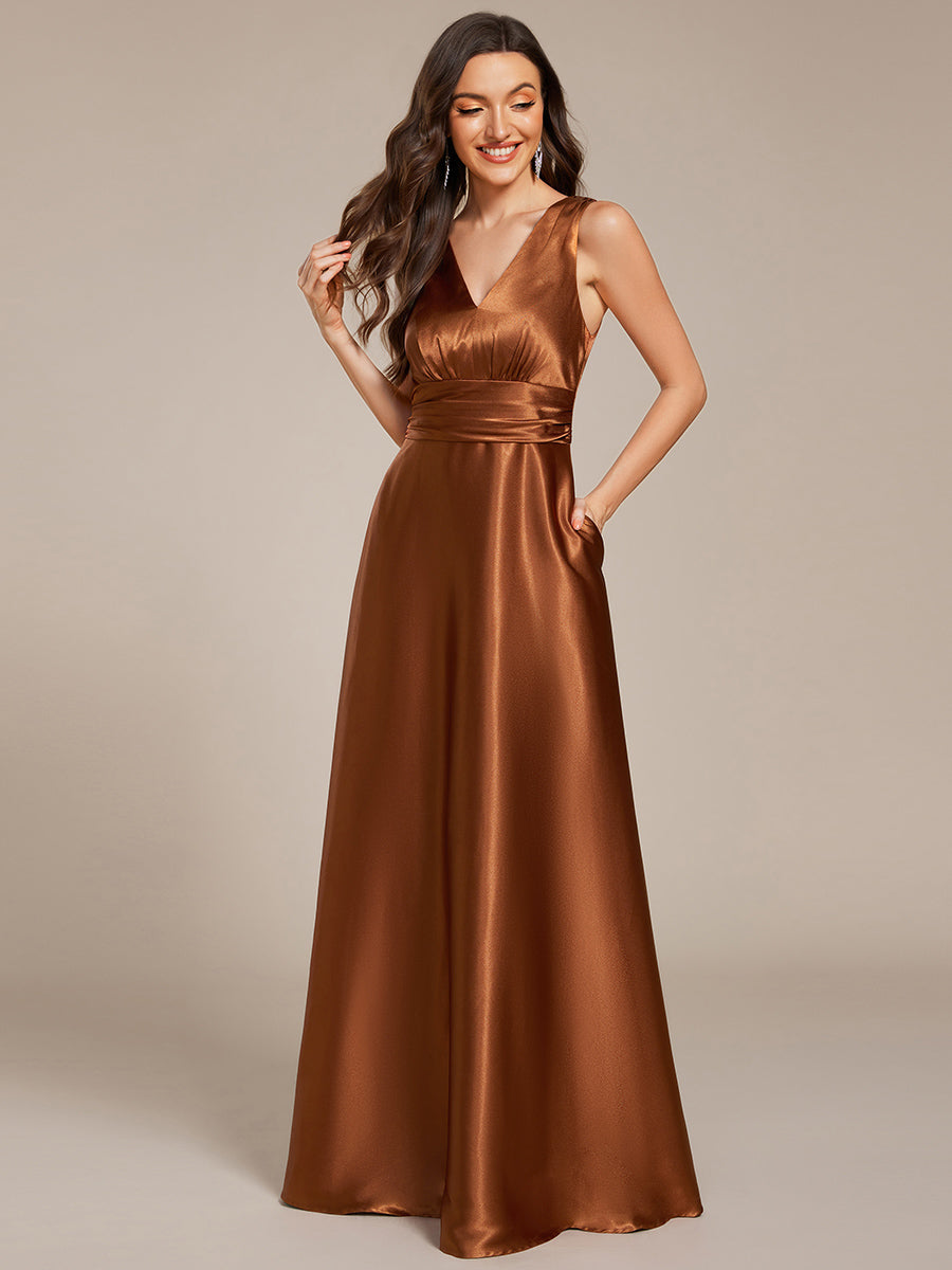 Bodenlanger V-Ausschnitt A-Linie Satin Kleid Mit Tiefem V-Ausschnitt Und Gerafften Details #Farbe_Kupfer