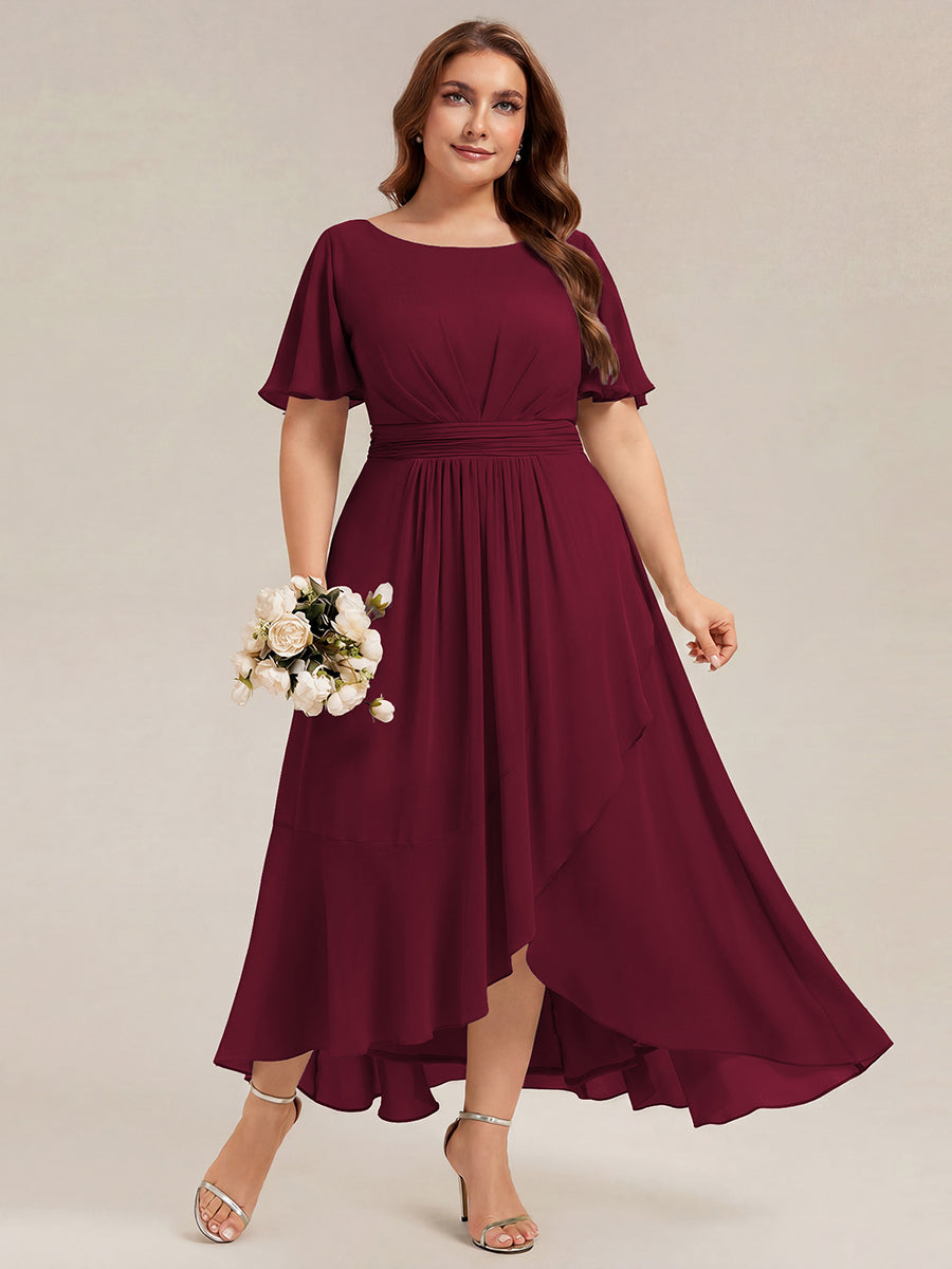 High-Low Chiffon Kleid Mit Rundhalsausschnitt Asymmetrischem Saum Gerüschten Und Rüschen Details Faltenoptik #Farbe_Burgunderrot