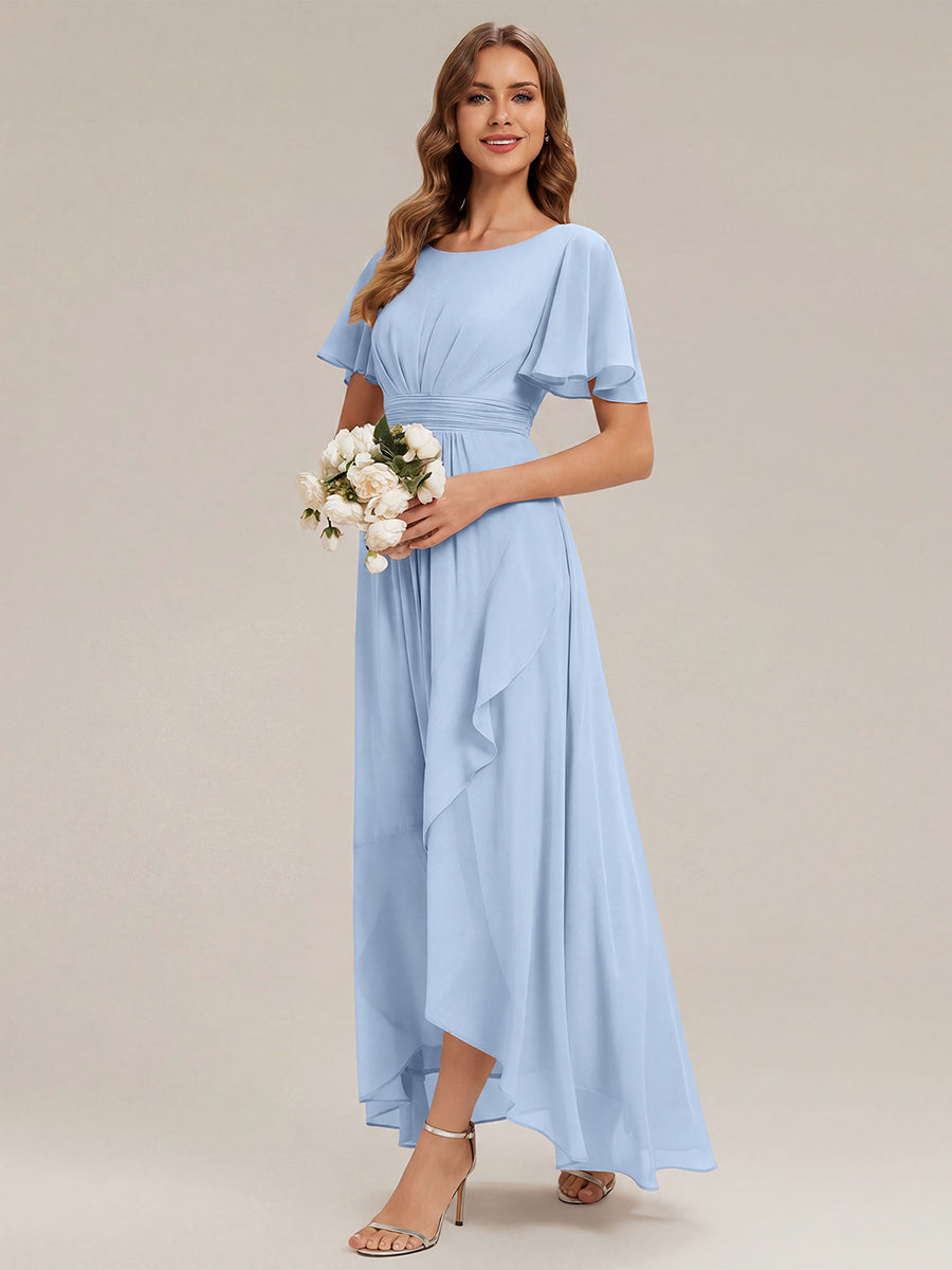 High-Low Chiffon Kleid Mit Rundhalsausschnitt Asymmetrischem Saum Gerüschten Und Rüschen Details Faltenoptik #Farbe_Eisblau