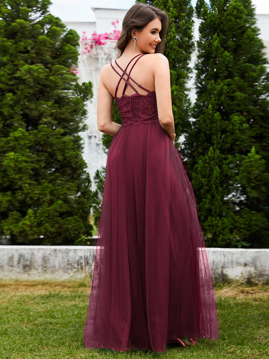 Bodenlanger V-Ausschnitt A-Linie Mesh Kleid Mit Tiefem V-Ausschnitt Und Wimpernspitzen #Farbe_Burgunderrot