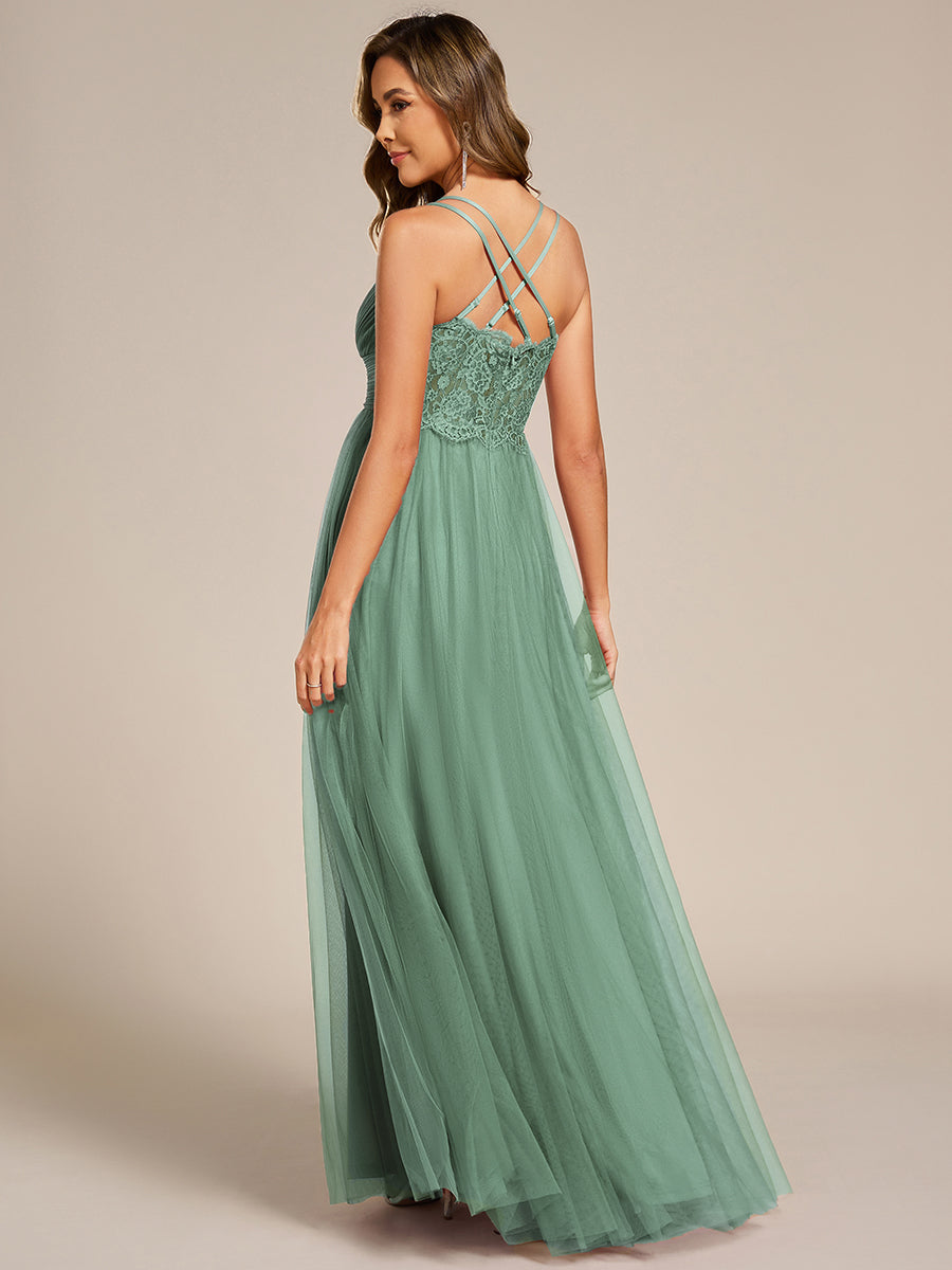 Bodenlanger V-Ausschnitt A-Linie Mesh Kleid Mit Tiefem V-Ausschnitt Und Wimpernspitzen #Farbe_Khakigrün