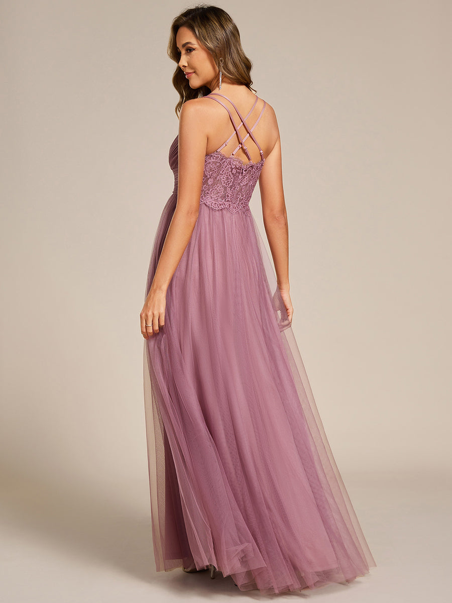 Bodenlanger V-Ausschnitt A-Linie Mesh Kleid Mit Tiefem V-Ausschnitt Und Wimpernspitzen #Farbe_Orchideenviolett