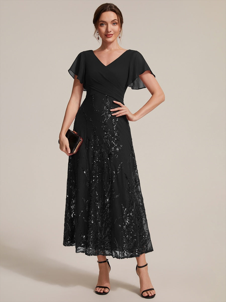Tea Länge V Ausschnitt A Linien Kleid Aus Chiffon Mit 3D Drapierung Und Pailletten #Farbe_Schwarz