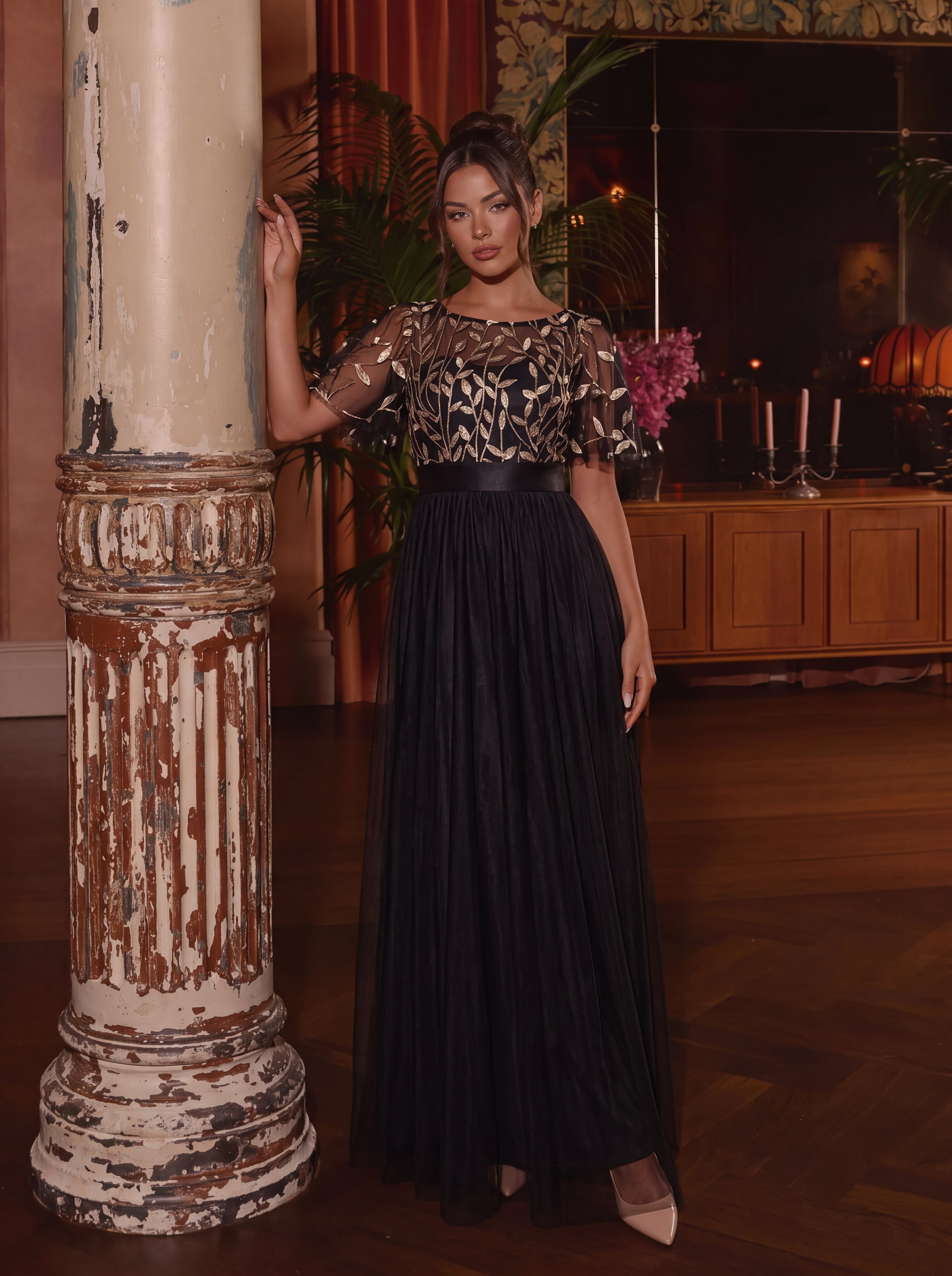 Damen A-Line Kurzarm Stickerei Bodenlanges Abendkleid #Farbe_Schwarz & Gold