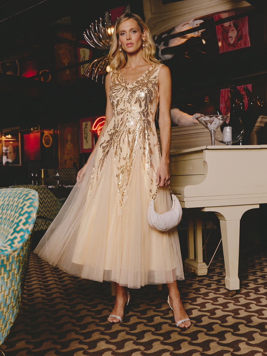 Paillettenkleid mit V-Ausschnitt und A-Linie für Hochzeitsgäste hochzeitsgastkleid #Farbe_Gold