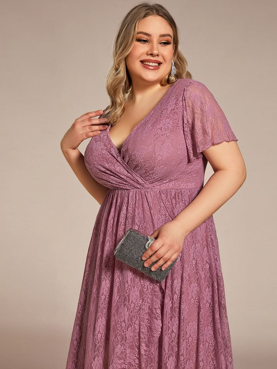 Größe Nach Maß Kurzärmliges Spitzen-Abendkleid in A-Linie mit Rüschen und V-Ausschnitt 01489