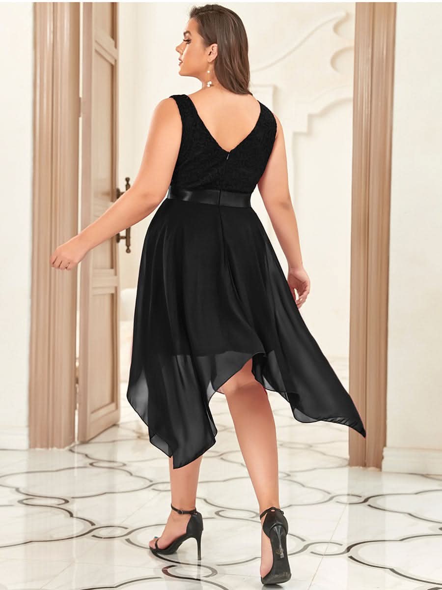 Plus Size V-Ausschnitt Chiffon Spitzenkleider Promkleider #farbe_Schwarz
