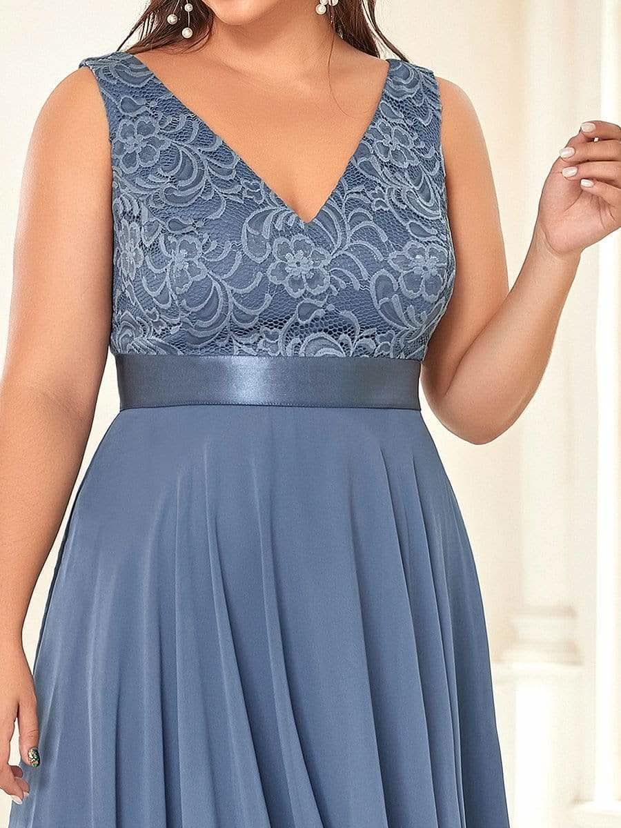 Plus Size V-Ausschnitt Chiffon Spitzenkleider Promkleider #farbe_Dusty Navy