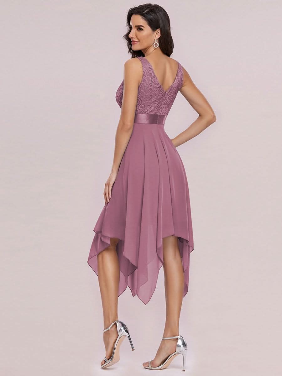 Kurz Spitzen Cocktailkleid mit V-Ausschnitt #farbe_Orchid