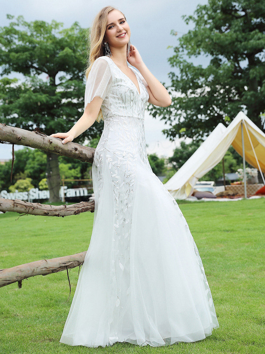 Bodenlanger V-Ausschnitt A-Linie Pailletten Kleid Mit Tiefem V-Ausschnitt Und Funkelnden Details #Farbe_Weiß