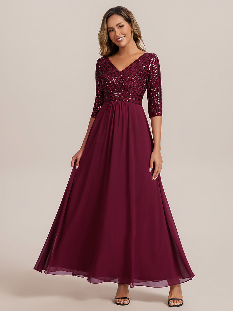 Übergrößen Bodenlanger V-Ausschnitt A-Linie Pailletten Kleid Mit Durchsichtigen Patchwork Details #Farbe_Burgunderrot