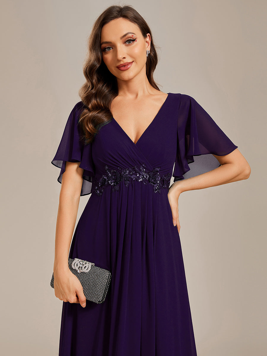 Funkelndes Abendkleid in A-Linie mit Empire-Taille und langen ?rmeln #farbe_Dunkelviolett