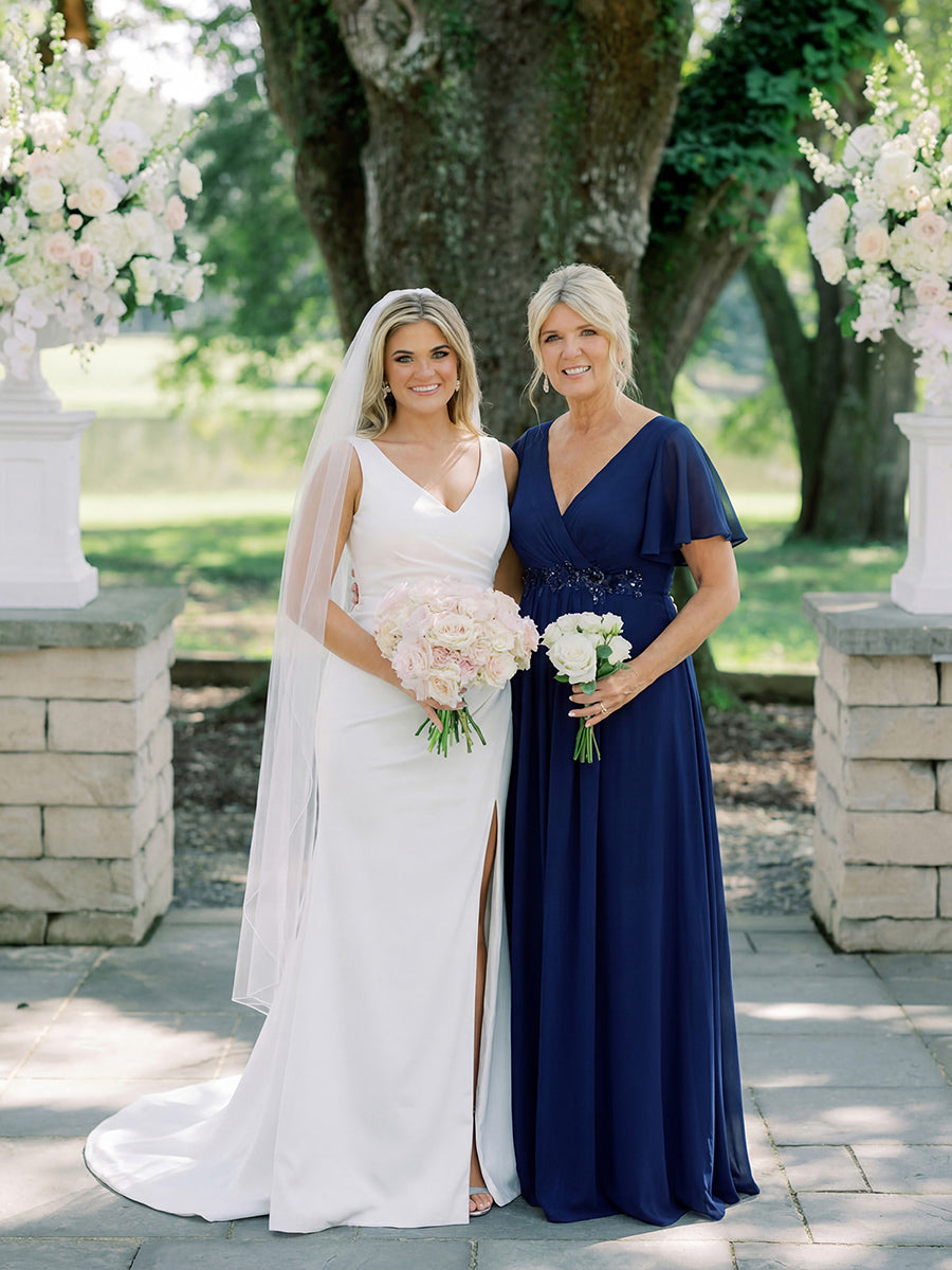 Funkelndes Abendkleid in A-Linie mit Empire-Taille und langen ?rmeln #farbe_Marineblau