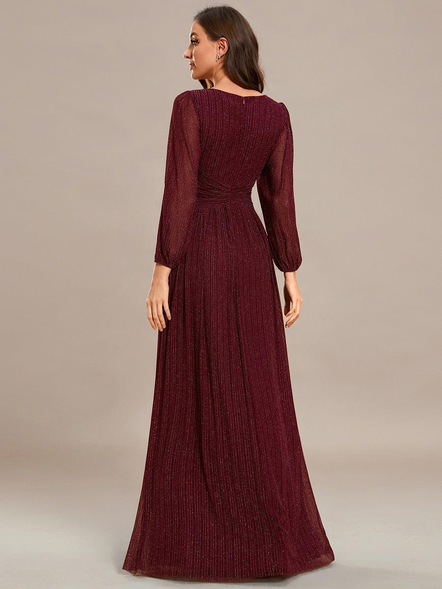 Funkelndes Abendkleid in A-Linie mit Empire-Taille und langen ?rmeln #farbe_Bordeaux