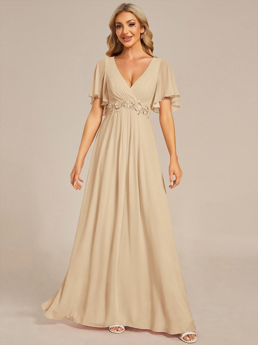 Funkelndes Abendkleid in A-Linie mit Empire-Taille und langen ?rmeln #farbe_Champagner
