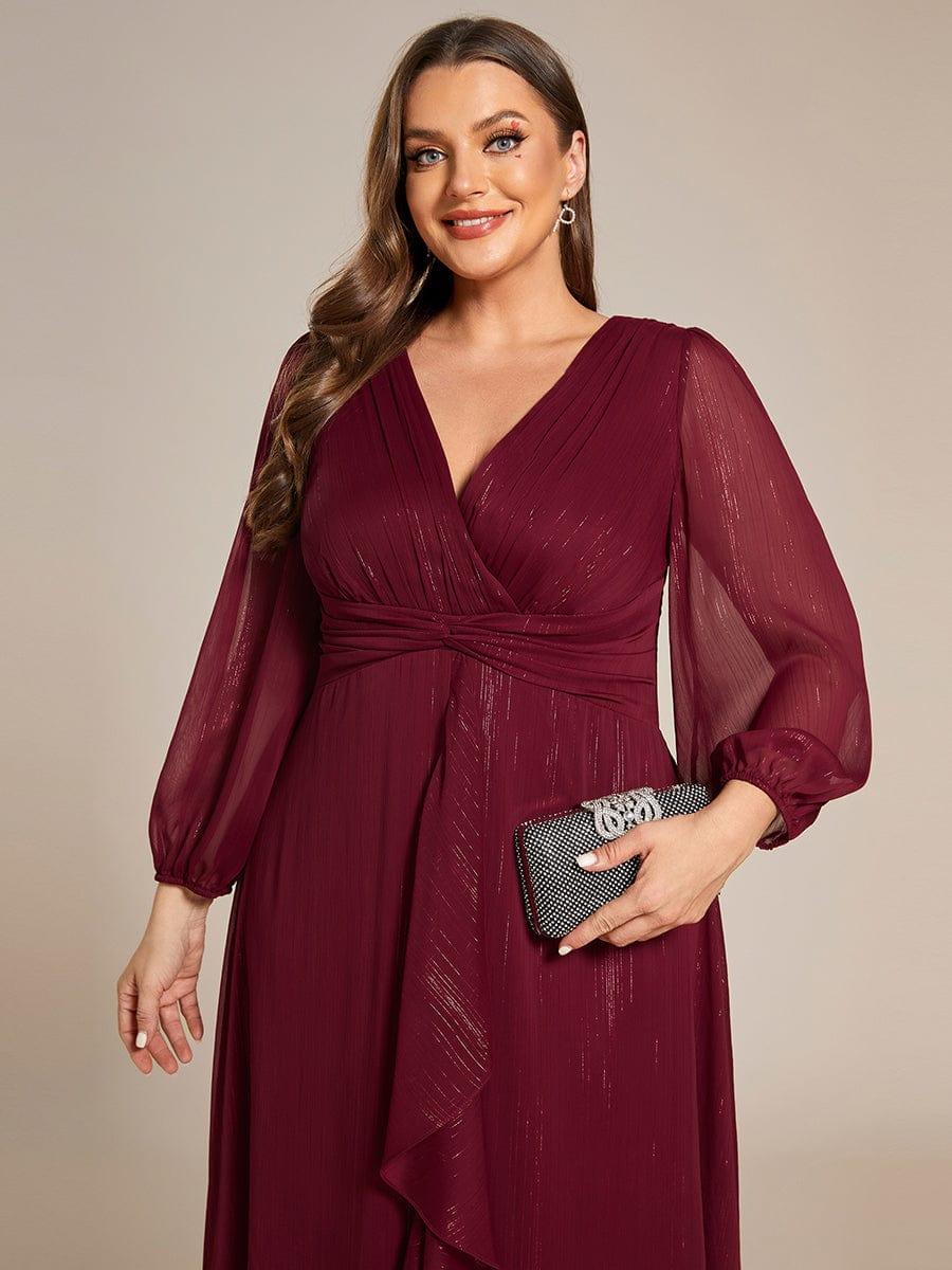 Robe d'invit¨¦ de mariage trap¨¨ze en mousseline fluide ¨¤ encolure ronde et longueur au genou #farbe_Burgundy