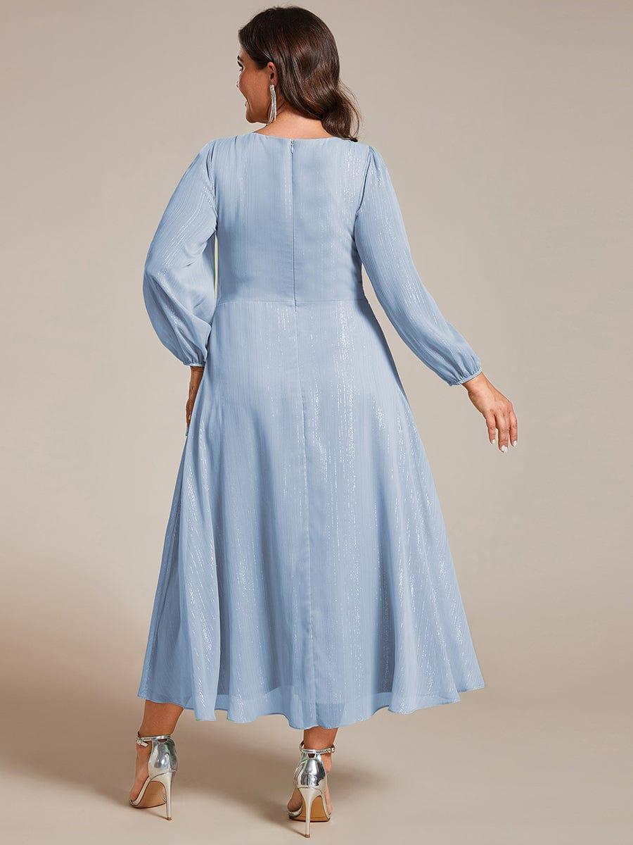 Robe d'invit¨¦ de mariage trap¨¨ze en mousseline fluide ¨¤ encolure ronde et longueur au genou #farbe_Blau