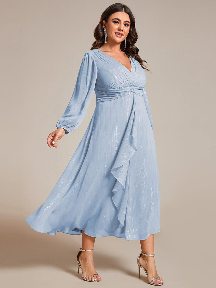 Robe d'invit¨¦ de mariage trap¨¨ze en mousseline fluide ¨¤ encolure ronde et longueur au genou #farbe_Blau