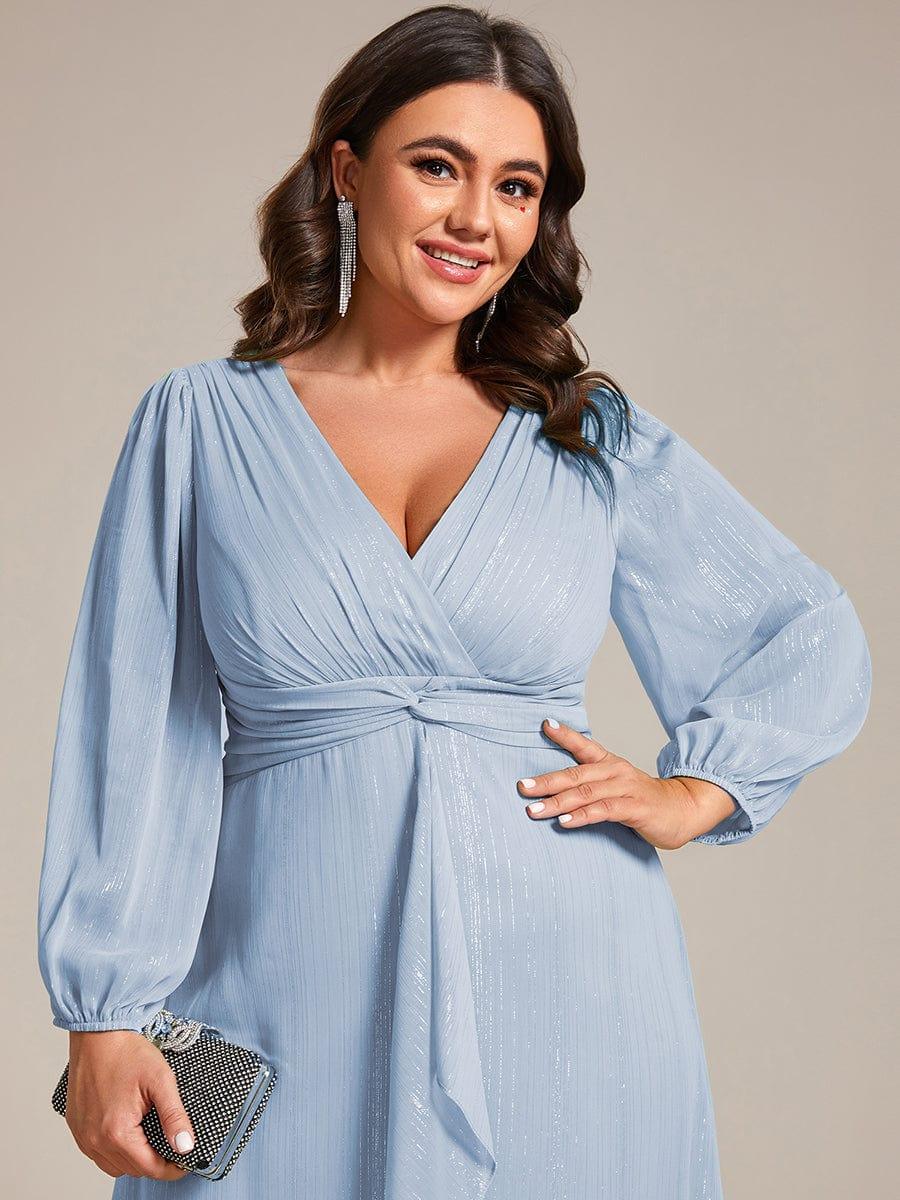 Robe d'invit¨¦ de mariage trap¨¨ze en mousseline fluide ¨¤ encolure ronde et longueur au genou #farbe_Blau