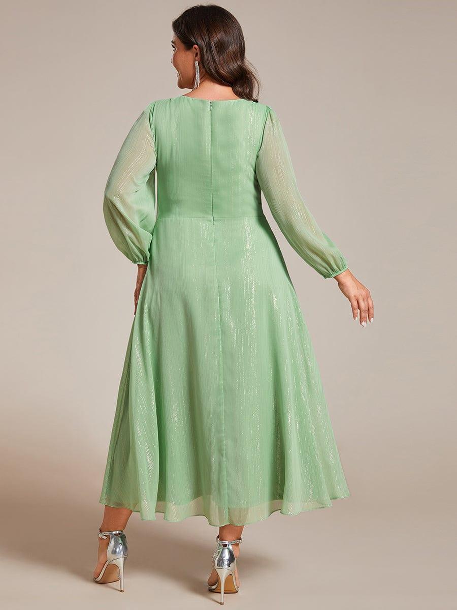 Robe d'invit¨¦ de mariage trap¨¨ze en mousseline fluide ¨¤ encolure ronde et longueur au genou #farbe_Sommergrün