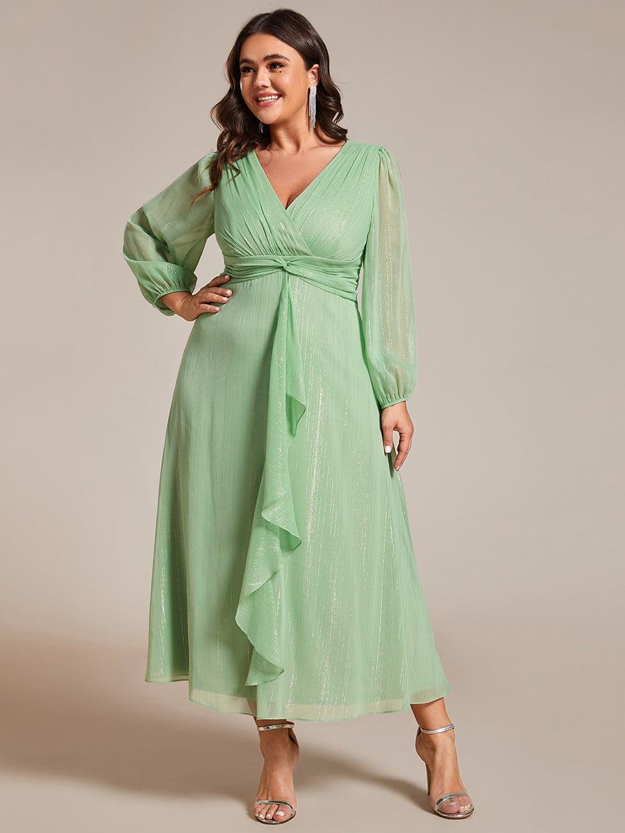 Robe d'invit¨¦ de mariage trap¨¨ze en mousseline fluide ¨¤ encolure ronde et longueur au genou #farbe_Sommergrün