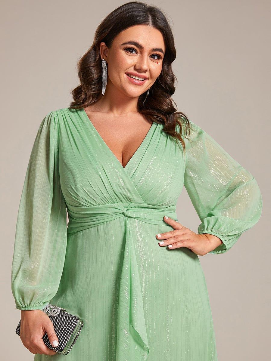 Robe d'invit¨¦ de mariage trap¨¨ze en mousseline fluide ¨¤ encolure ronde et longueur au genou #farbe_Sommergrün