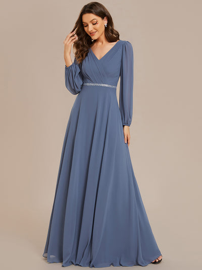 Funkelndes Abendkleid in A-Linie mit Empire-Taille und langen ?rmeln #farbe_Taubenblau