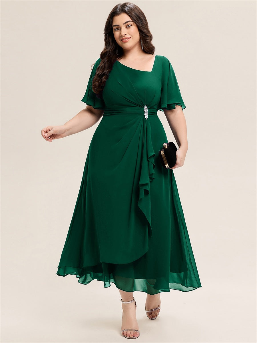 Abendkleid mit Volantärmeln und Strass-Details aus Chiffon abendkleid #Farbe_Dunkelgrün