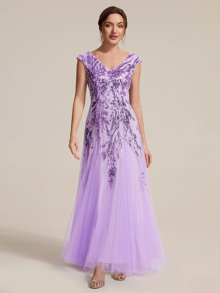 Bodenlanger V-Ausschnitt A-Linie Pailletten Kleid Mit Besticktem Blumenmuster #Farbe_Mattflieder