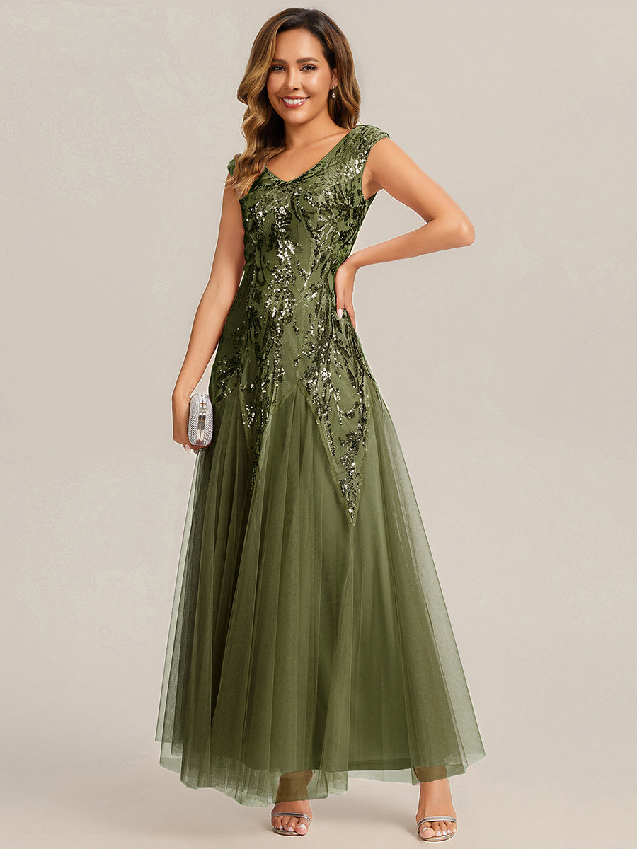 Bodenlanger V-Ausschnitt A-Linie Pailletten Kleid Mit Besticktem Blumenmuster #Farbe_Olivgrün