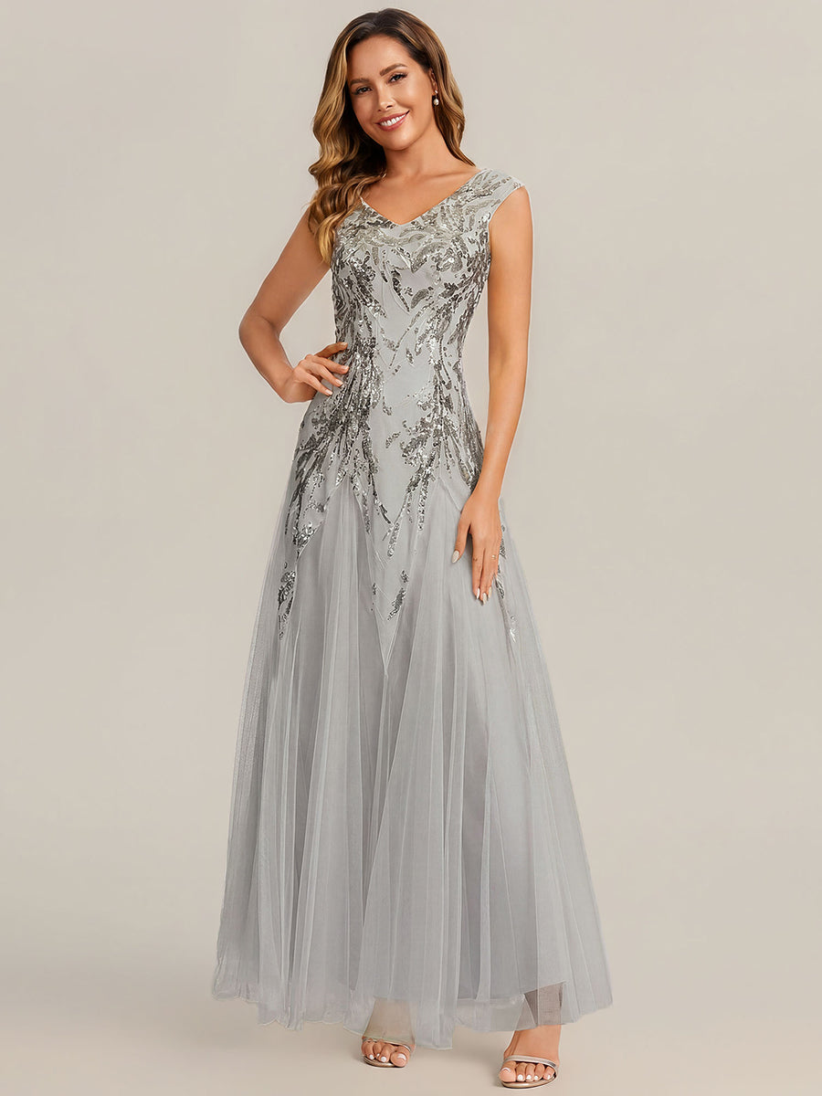 Bodenlanger V-Ausschnitt A-Linie Pailletten Kleid Mit Besticktem Blumenmuster #Farbe_Silber