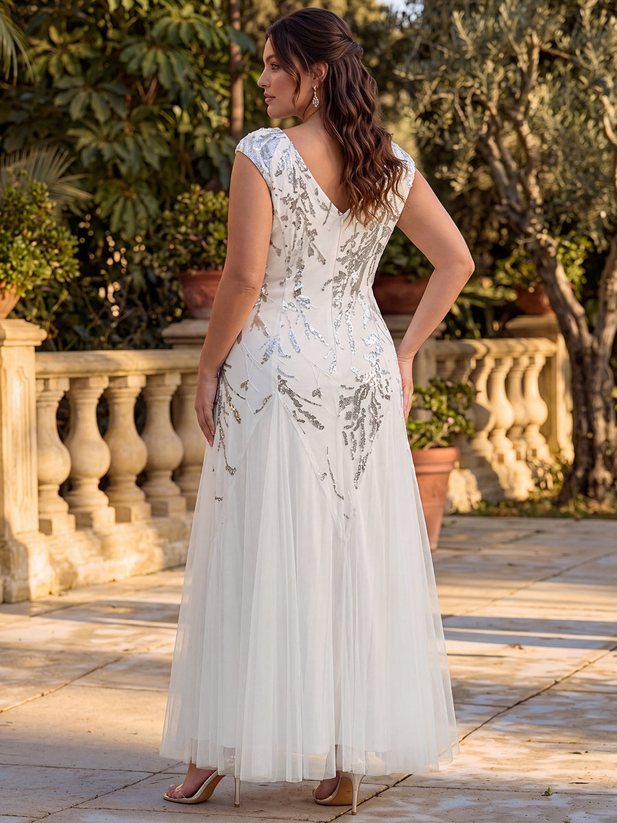 Bodenlanger V-Ausschnitt A-Linie Pailletten Kleid Mit Besticktem Blumenmuster #Farbe_Weiß