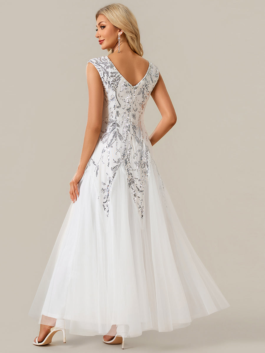 Bodenlanger V-Ausschnitt A-Linie Pailletten Kleid Mit Besticktem Blumenmuster #Farbe_Weiß