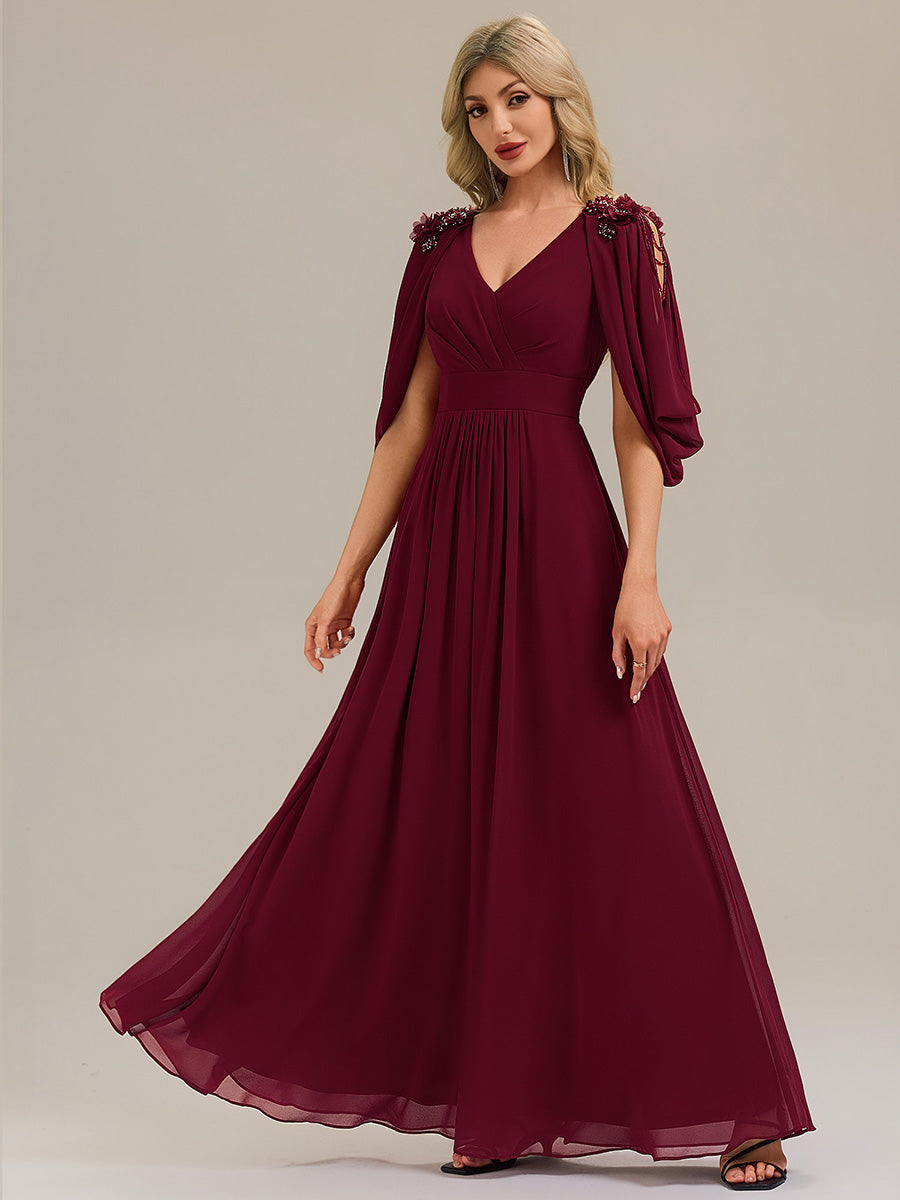 Bodenlanger V-Ausschnitt A-Linie Chiffonkleid Mit Blumenmuster Perlenapplikationen Und Raffung #Farbe_Burgunderrot