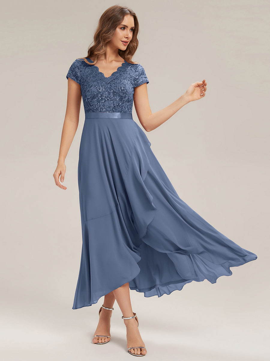 Asymmetrischer Saum, tiefer V-Ausschnitt, Chiffon-Kleid mit Rüschen-Patchwork – Hoch-Tief-Kleid #Farbe_Taubenblau
