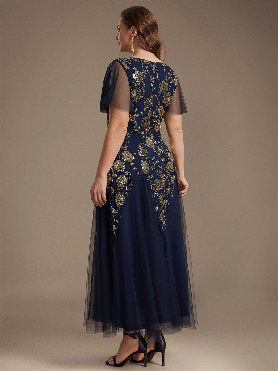 Bodenlanger V-Ausschnitt A-Linie Pailletten Kleid Mit Patchwork Und Funkelnden Details #Farbe_Marineblau