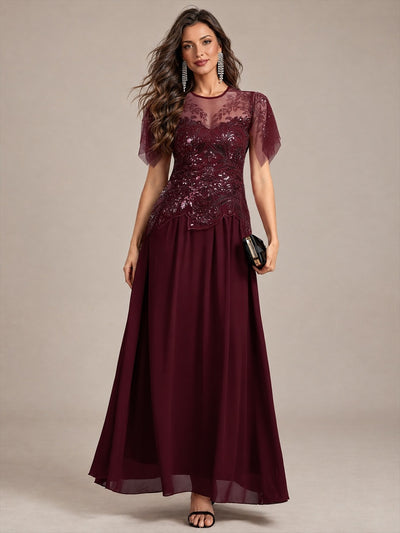 Maxikleid Mit Rundhalsausschnitt A-Linien Schnitt Tüllstoff Patchwork Und Pailletten Details Transparente Gestaltung #Farbe_Burgunderrot