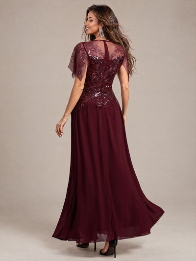 Maxikleid Mit Rundhalsausschnitt A-Linien Schnitt Tüllstoff Patchwork Und Pailletten Details Transparente Gestaltung #Farbe_Burgunderrot