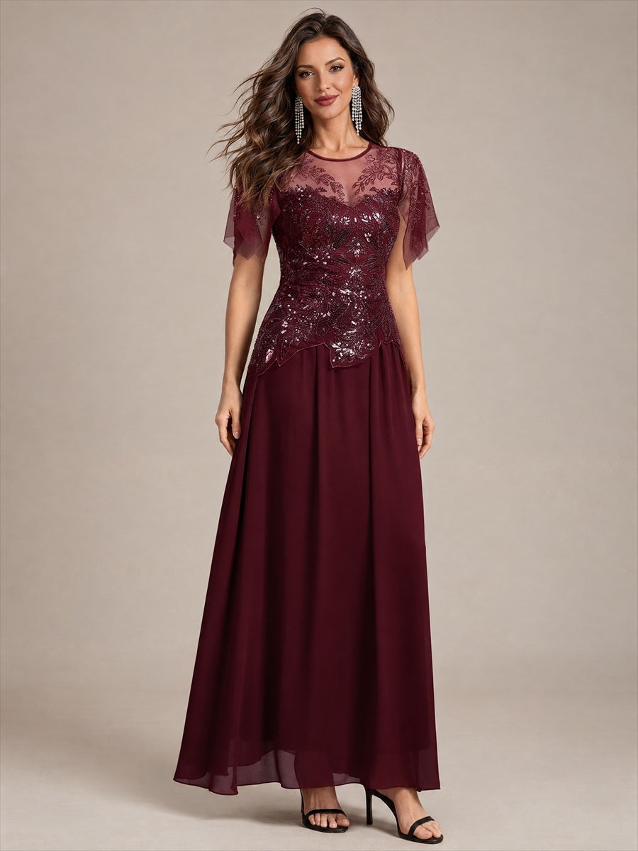 Maxikleid Mit Rundhalsausschnitt A-Linien Schnitt Tüllstoff Patchwork Und Pailletten Details Transparente Gestaltung #Farbe_Burgunderrot