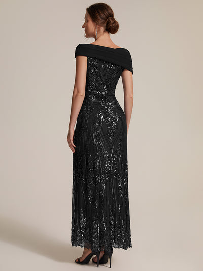 Maxilänge Asymmetrischer Ausschnitt Figurbetontes Kleid Aus Pailletten Für Glamourösen Look #Farbe_Schwarz
