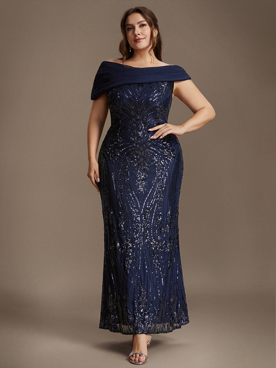 Maxilänge Asymmetrischer Ausschnitt Figurbetontes Kleid Aus Pailletten Für Glamourösen Look #Farbe_Marineblau