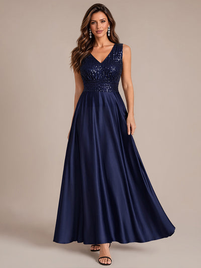 Maxilänge V-Ausschnitt A-Linien Kleid Aus Satin Mit Pailletten Für Glamourösen Look #Farbe_Marineblau